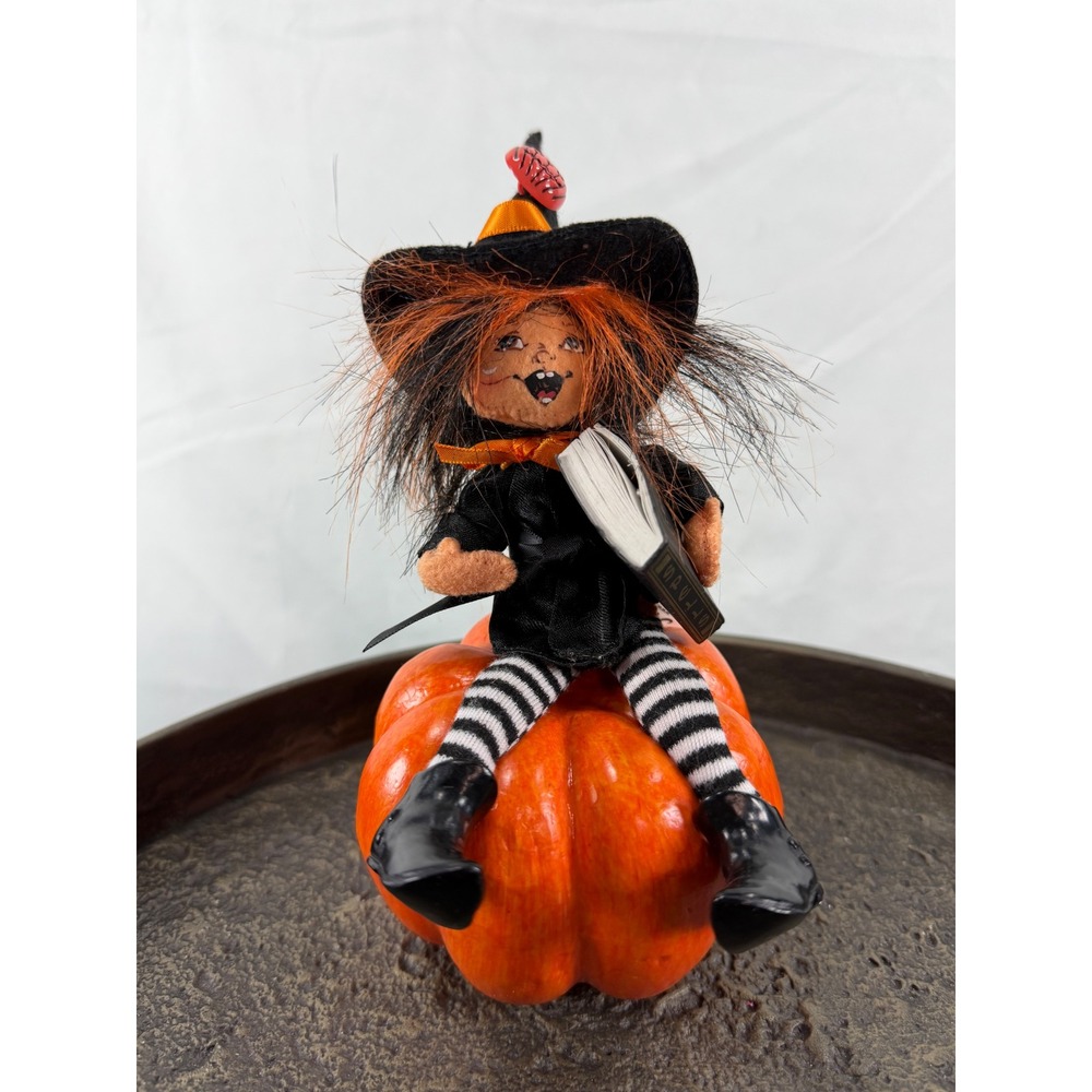 Annalee 2007 Halloween Witch on Pumpkin Doll Figure Spellbook 8 Inch Decor